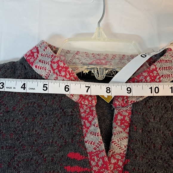 Red Maple Women's Sweater Dress Midi Length Jewel Button XXL Gray Leaves 3D - Picture 10 of 11